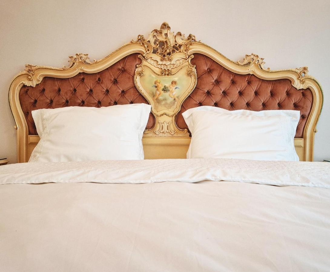 Amor Tirol Busteni (Adults Only) ภายนอก รูปภาพ