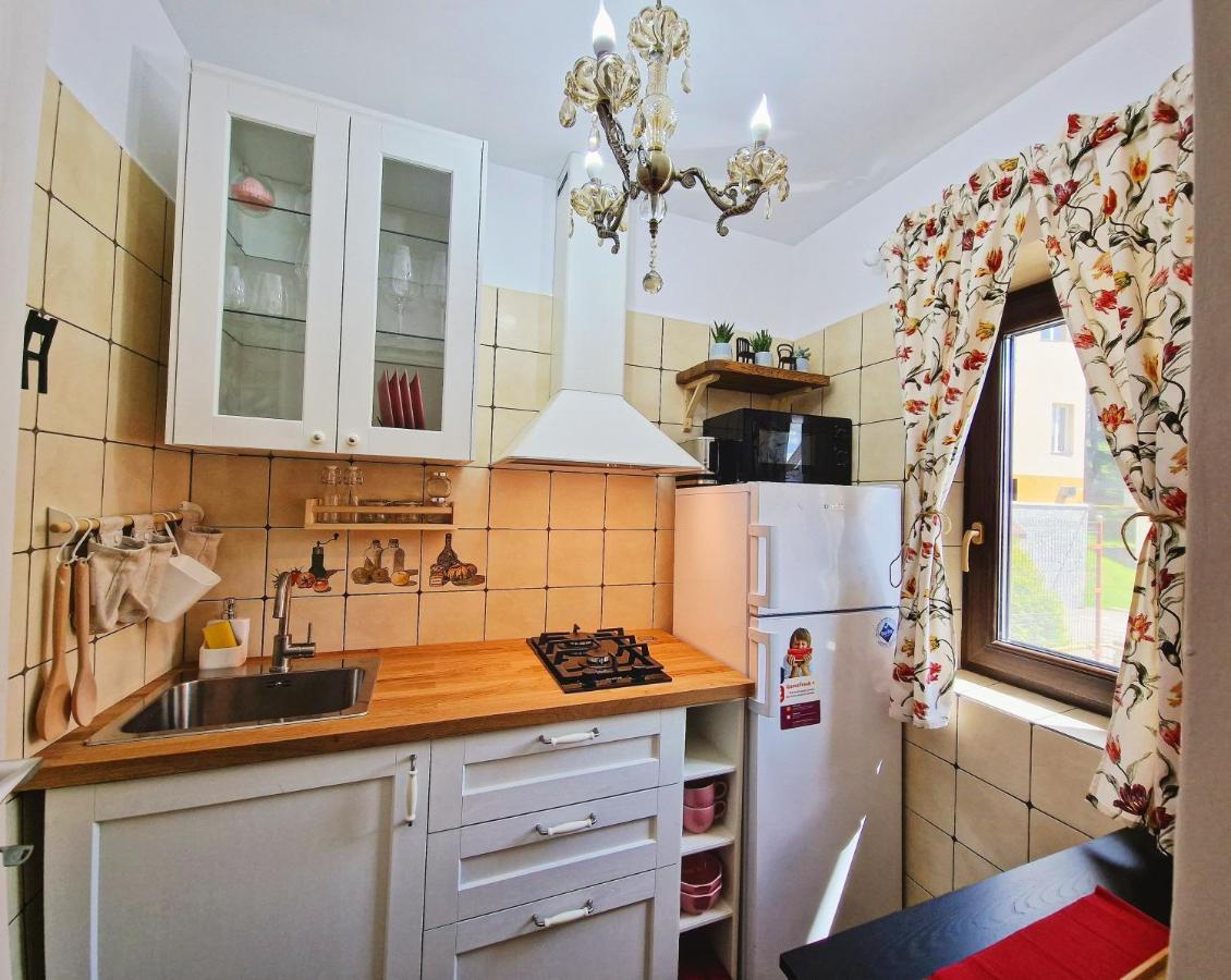 Amor Tirol Busteni (Adults Only) ภายนอก รูปภาพ