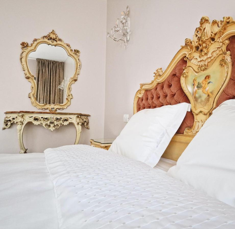 Amor Tirol Busteni (Adults Only) ภายนอก รูปภาพ