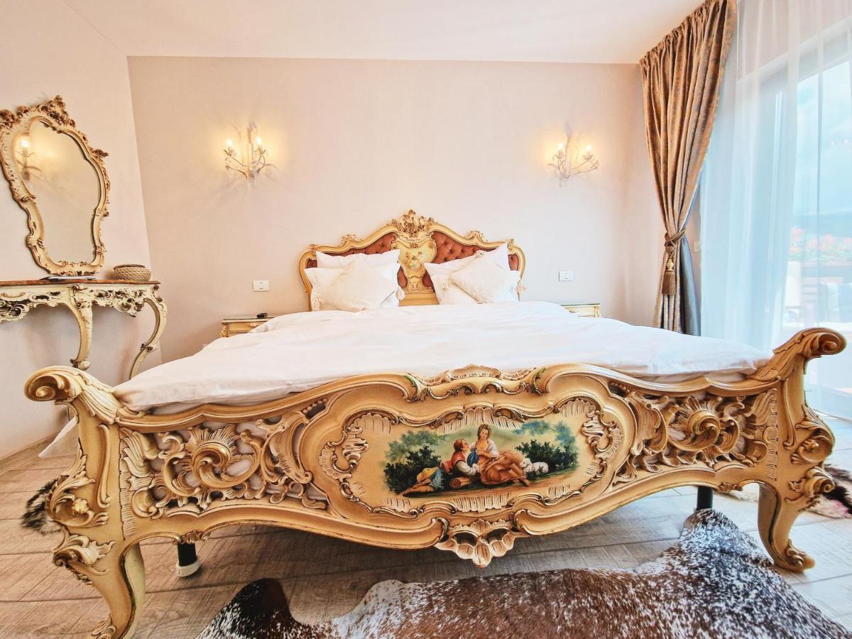 Amor Tirol Busteni (Adults Only) ภายนอก รูปภาพ